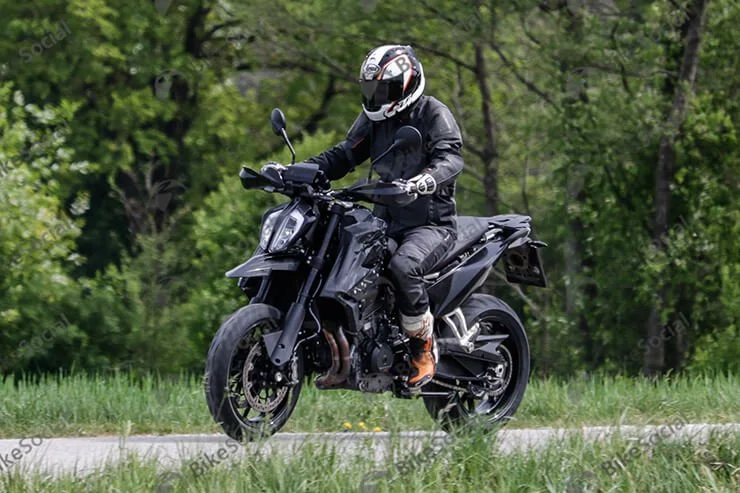 The 2020 KTM 790 SMC