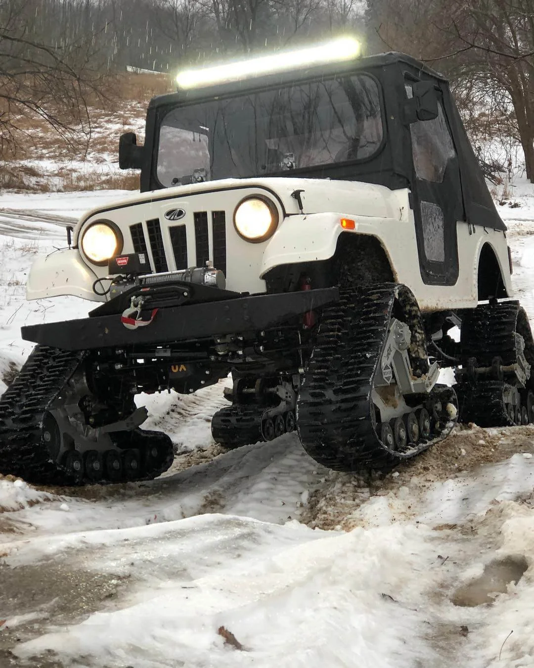 Roxor Mattracks in snow