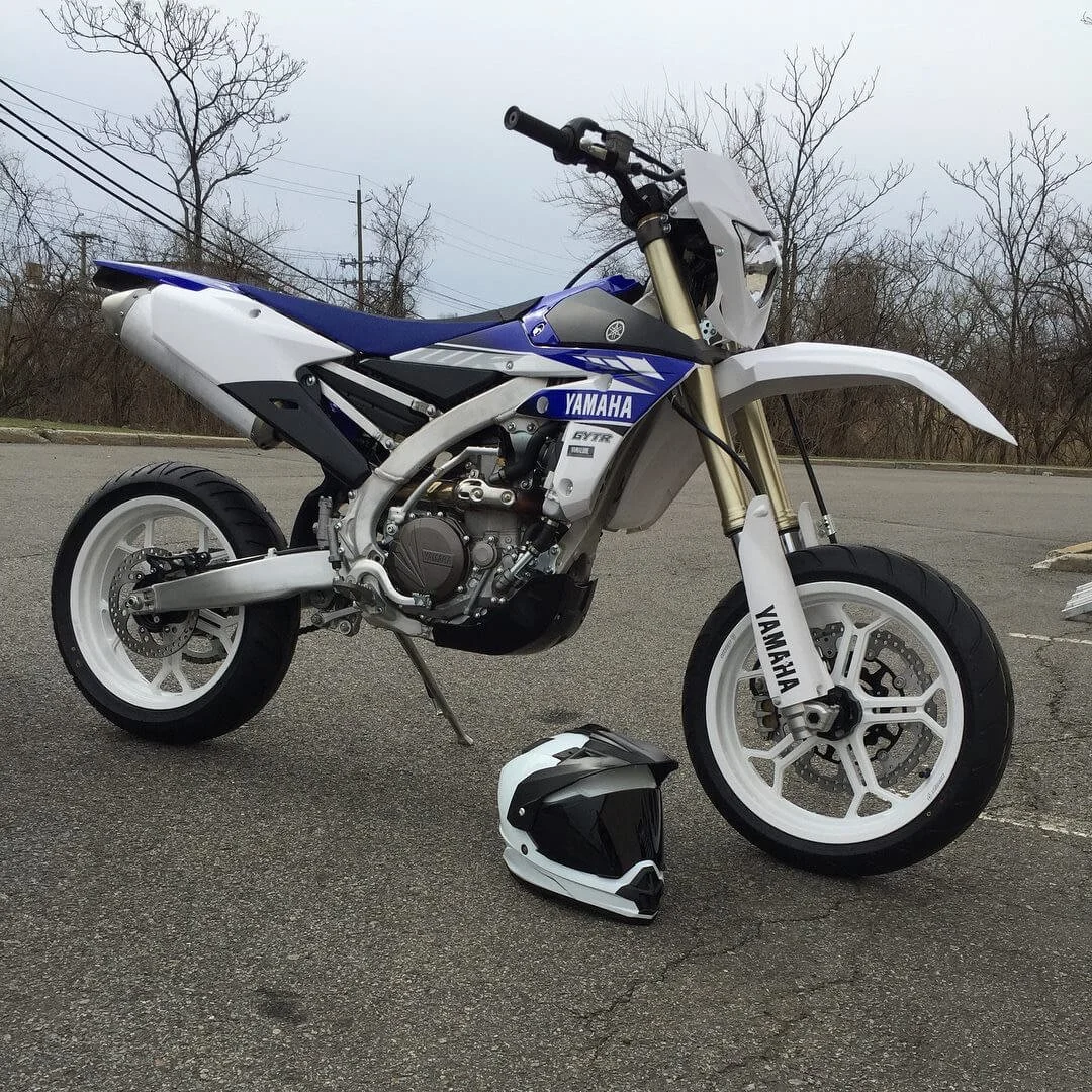 yamaha dirt bike and helmet