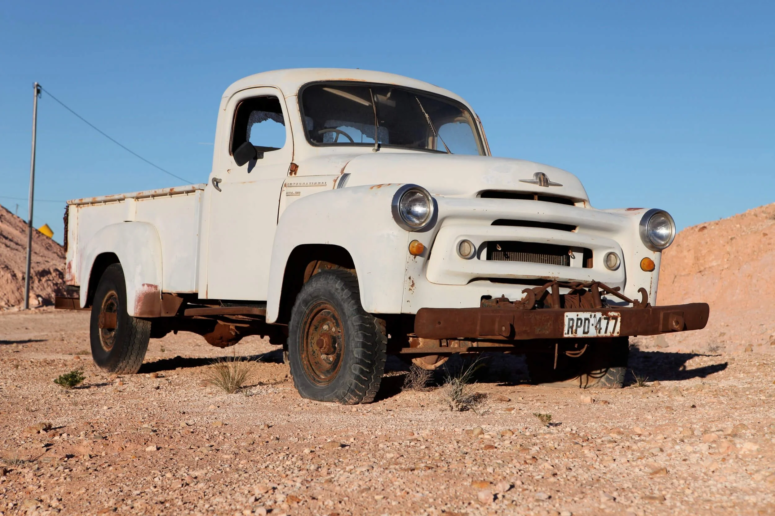 rusty vintage car