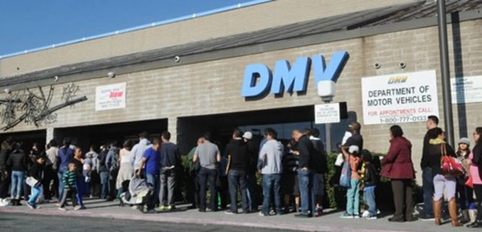 line of people at dmv