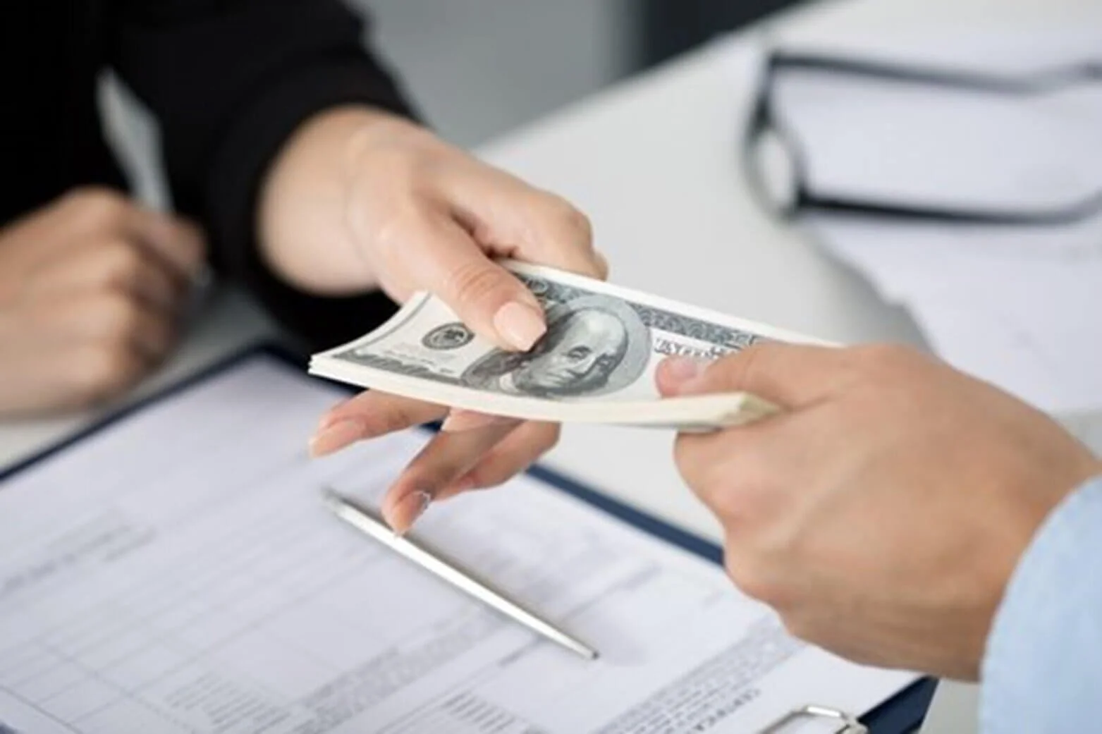 paying for car title loan
