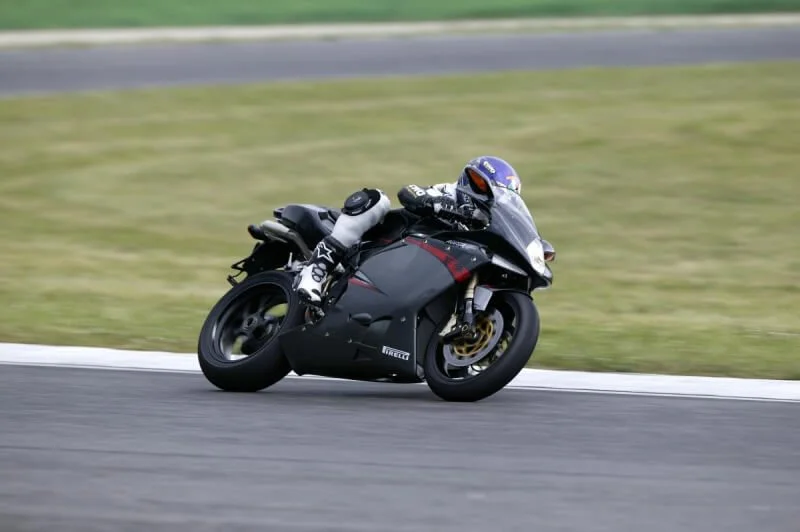 MV Agusta F4 1000R