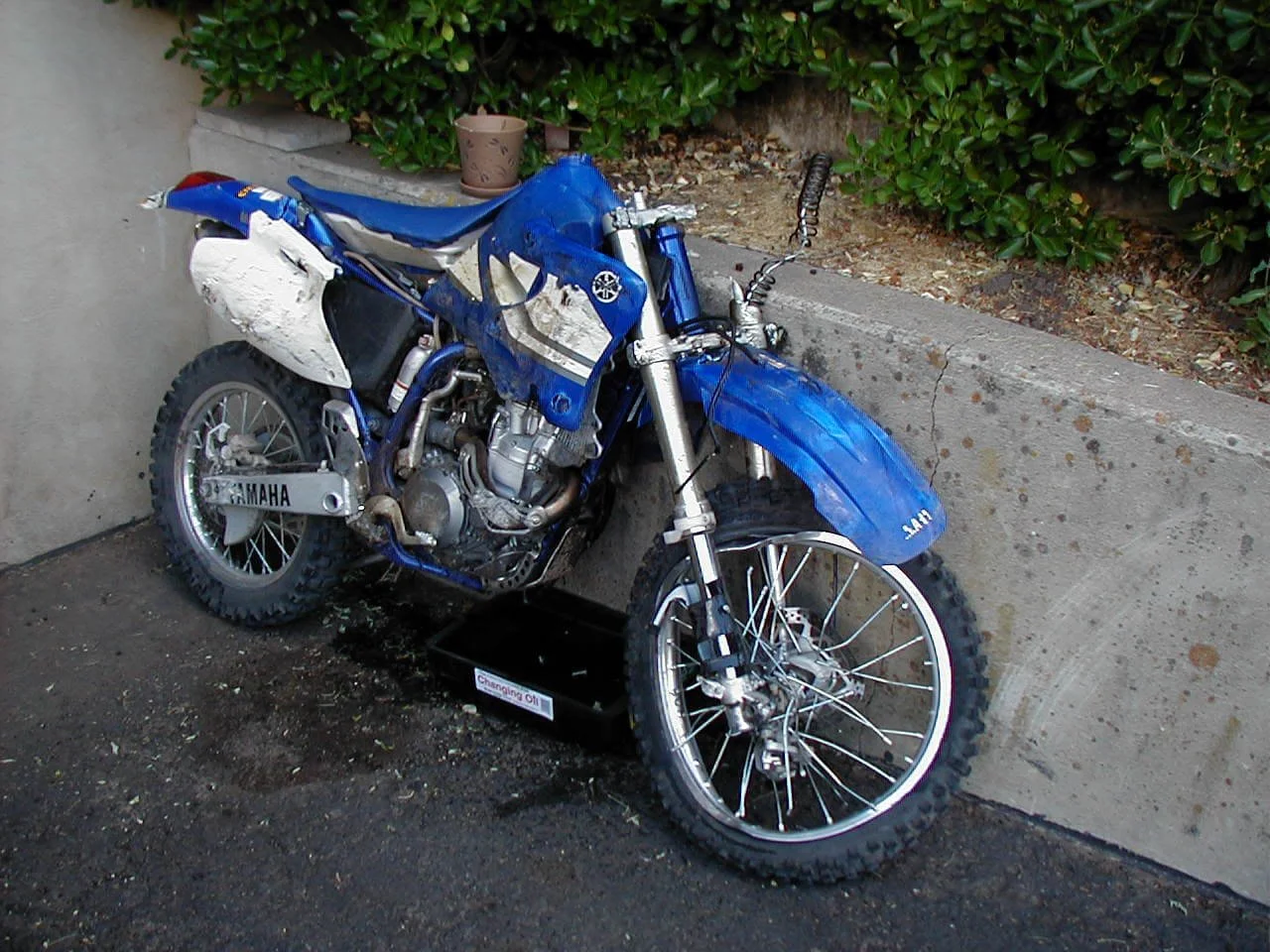 wrecked dirt bike