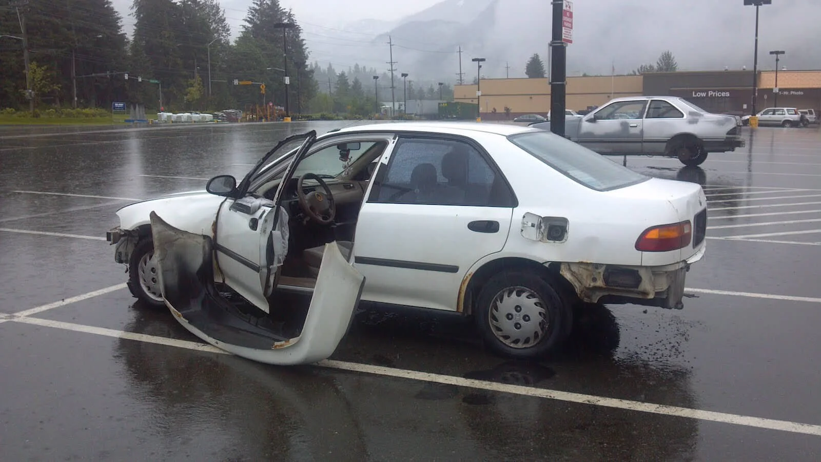 abandoned car at walmart