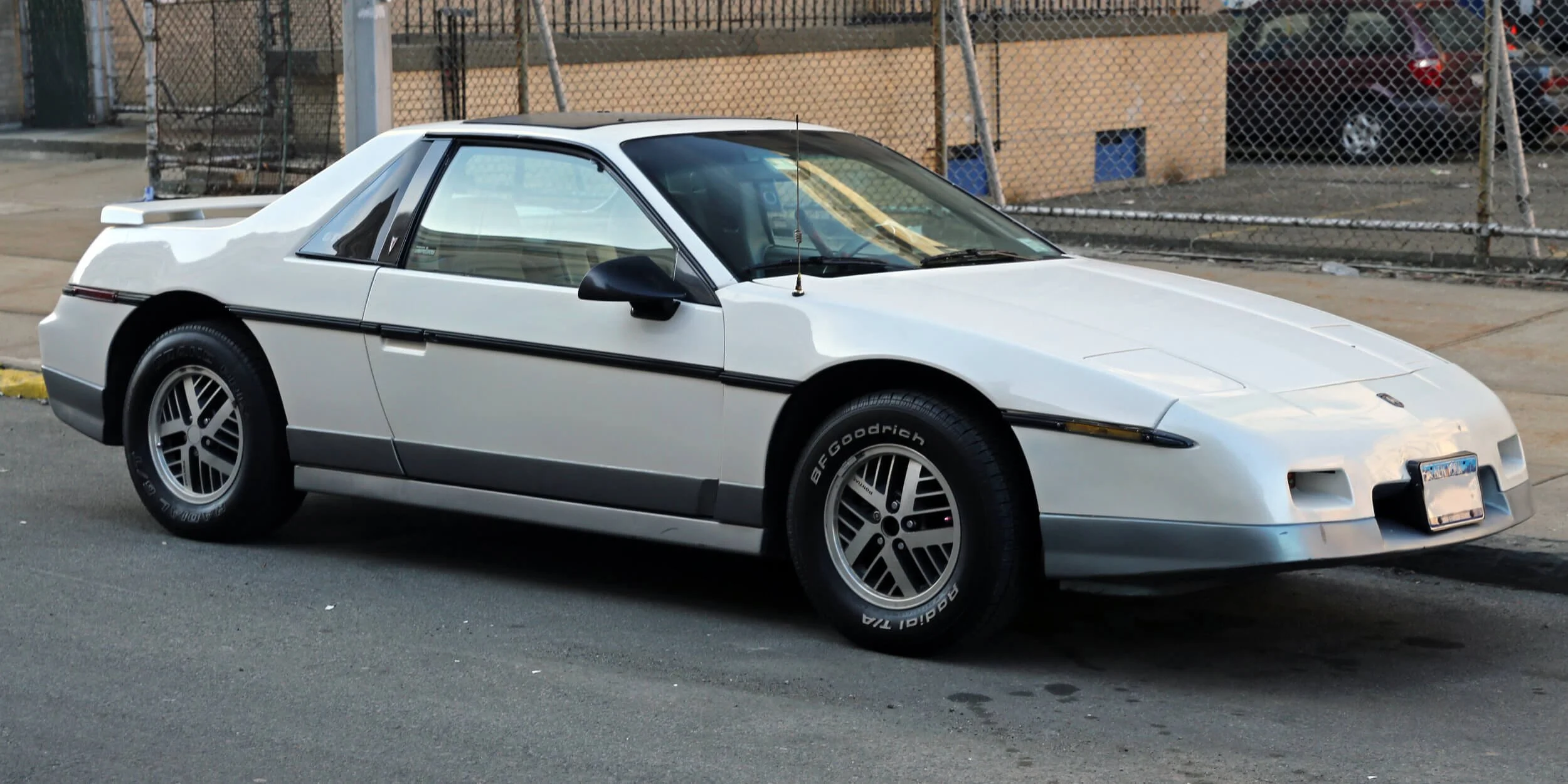 1985 Pontiac Fiero GT