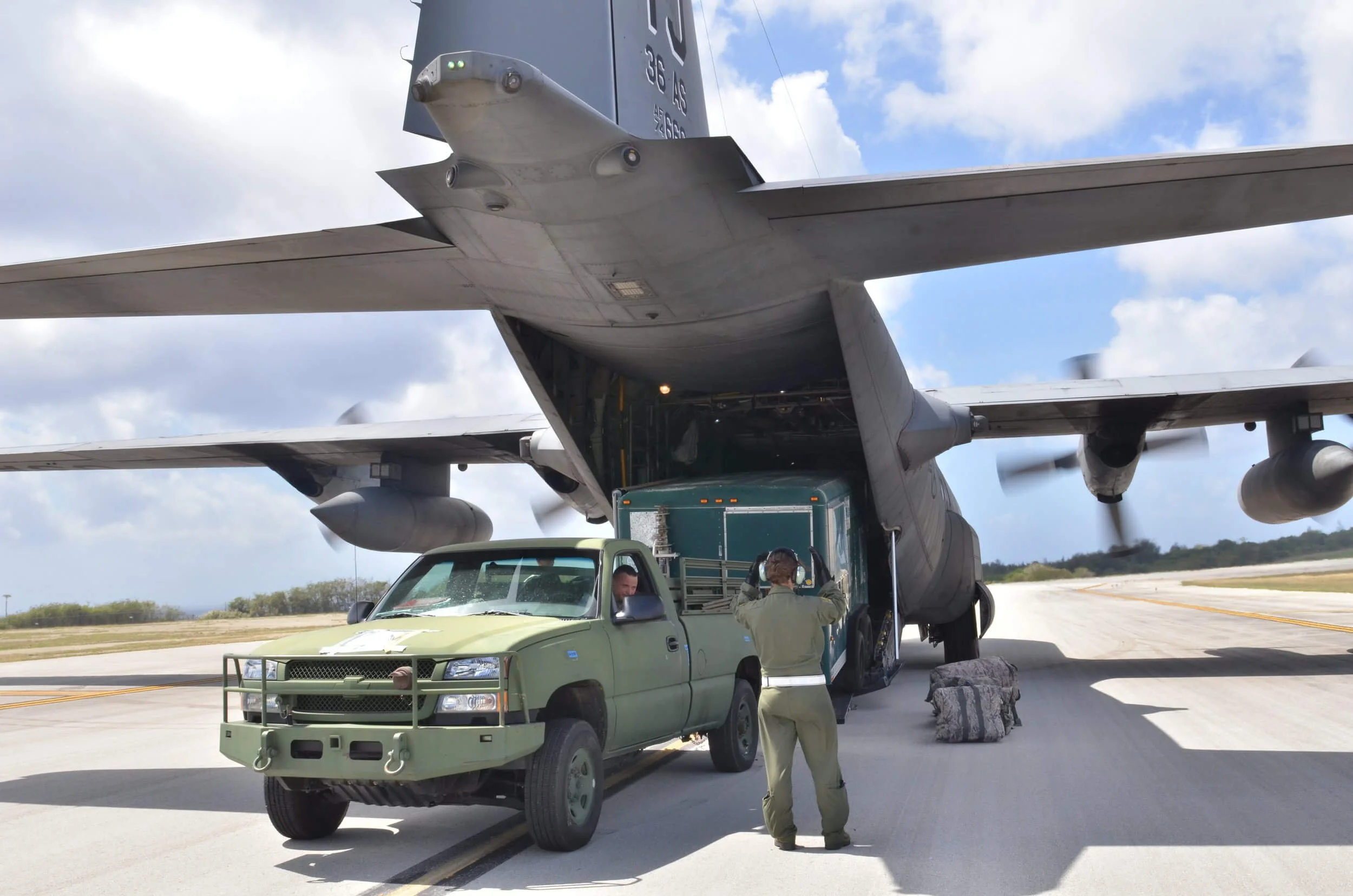 Unloading a CUCV vehicle