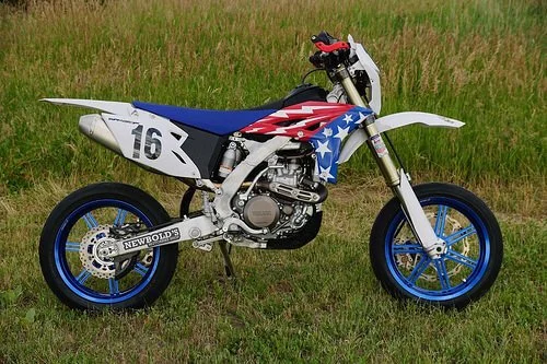 dirt bike with kick start